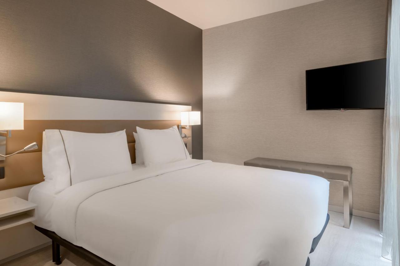 Sh Colon Valencia Hotel Екстериор снимка